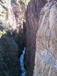 River thru Canyon