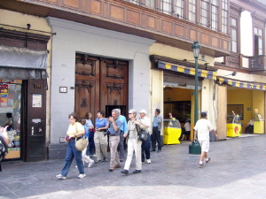 Outside doors to Casa Aliaga